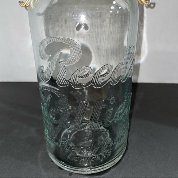c1920s Reed's Patties Candy Company Chicago Clear Glass Jar Embossed Lettering - Picture 4 of 8